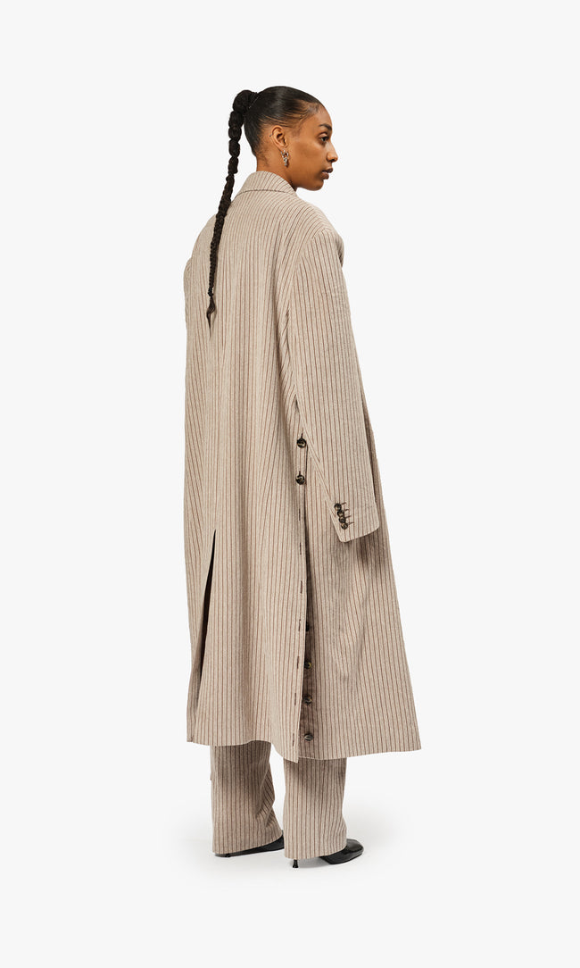 COAT1-AW26-V2